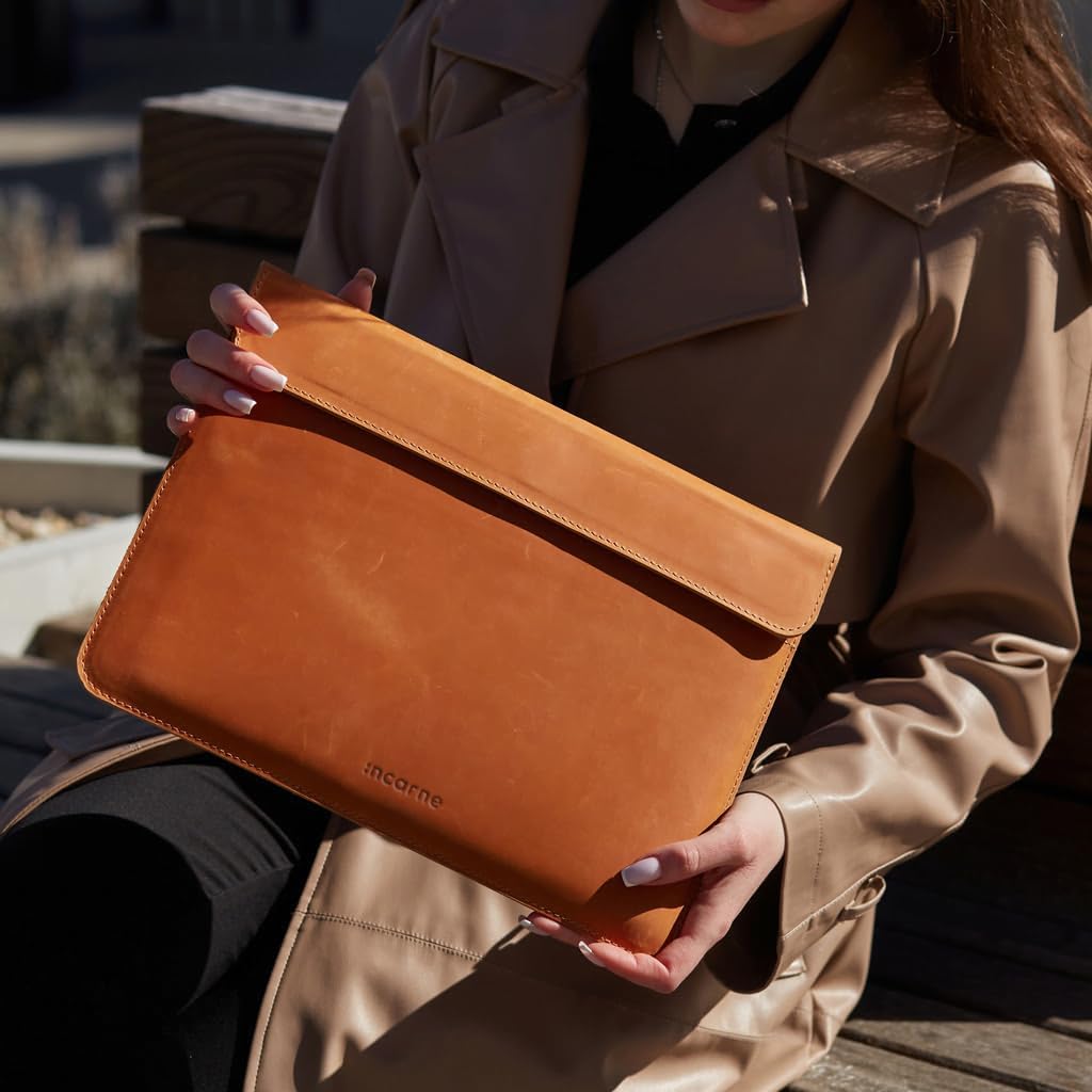 Laptop Case Leather Made for 16 inch MacBook Pro Sleeve - Carrying Cases Compatible with MacBook Pro 16' M1 M2 M3 M4 Max A2141 A2485 A2780 A2991 2022 2023 2024 2025 Genuine Vintage Leather, Cognac
