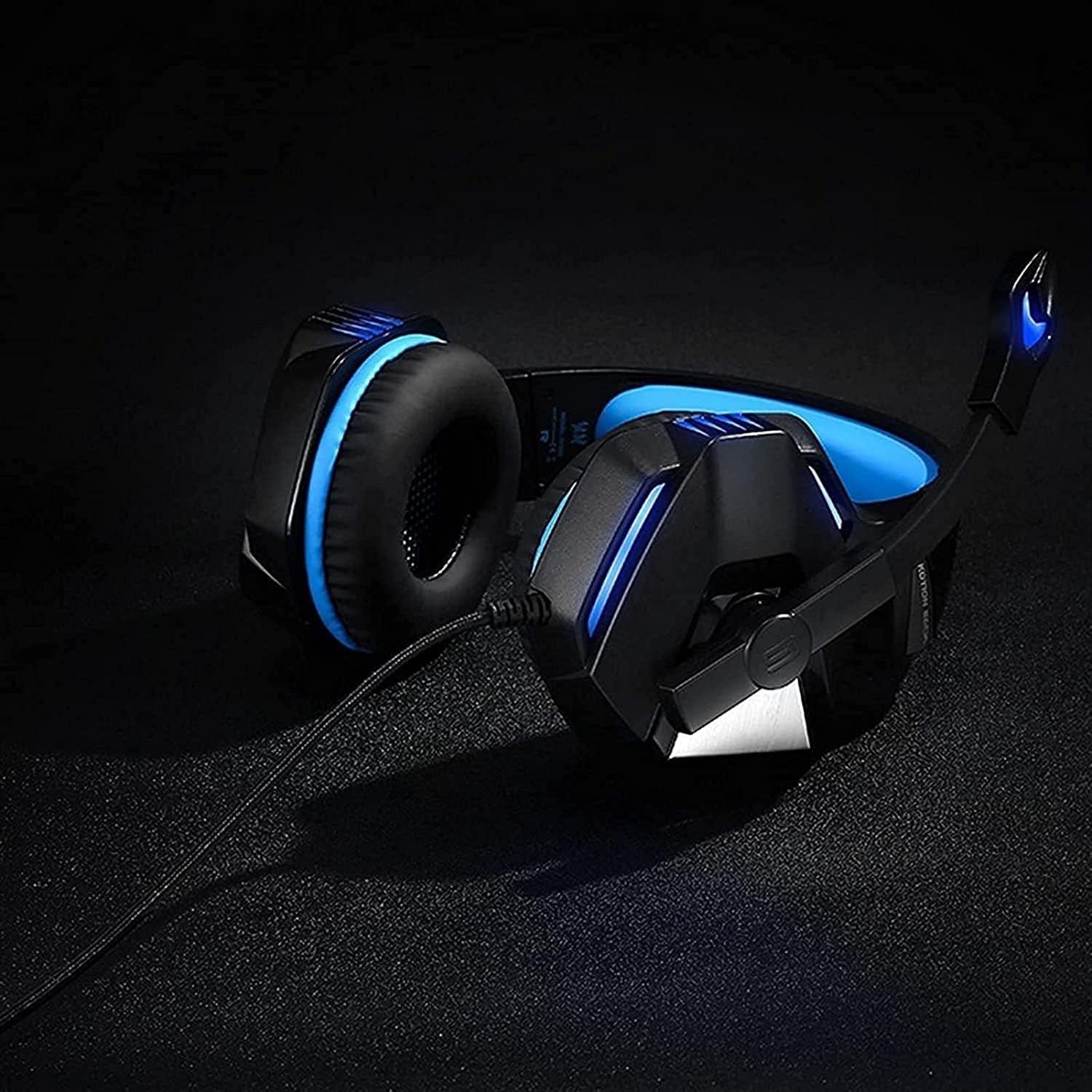 Gaming Headset,Over Ear Headphones with Noise Cancelling Mic,LED Light, Bass Surround, Soft Memory Earmuffs for Laptop