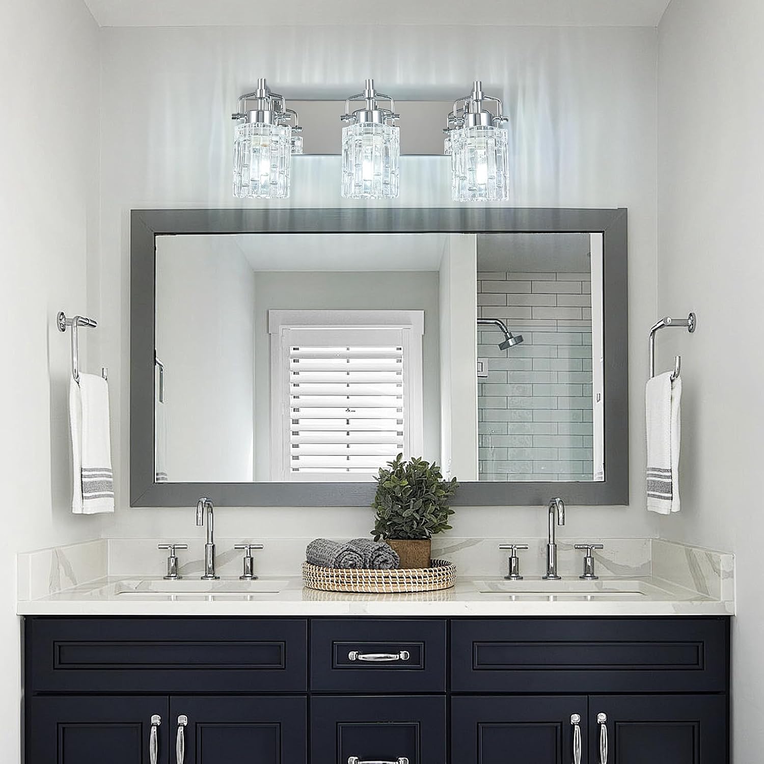 3 Light Crystal Glass Vanity Light, Chrome Bathroom Lighting Fixtures Over Mirror Modern Bath Wall Sconce Lighting for Bedroom Living Room