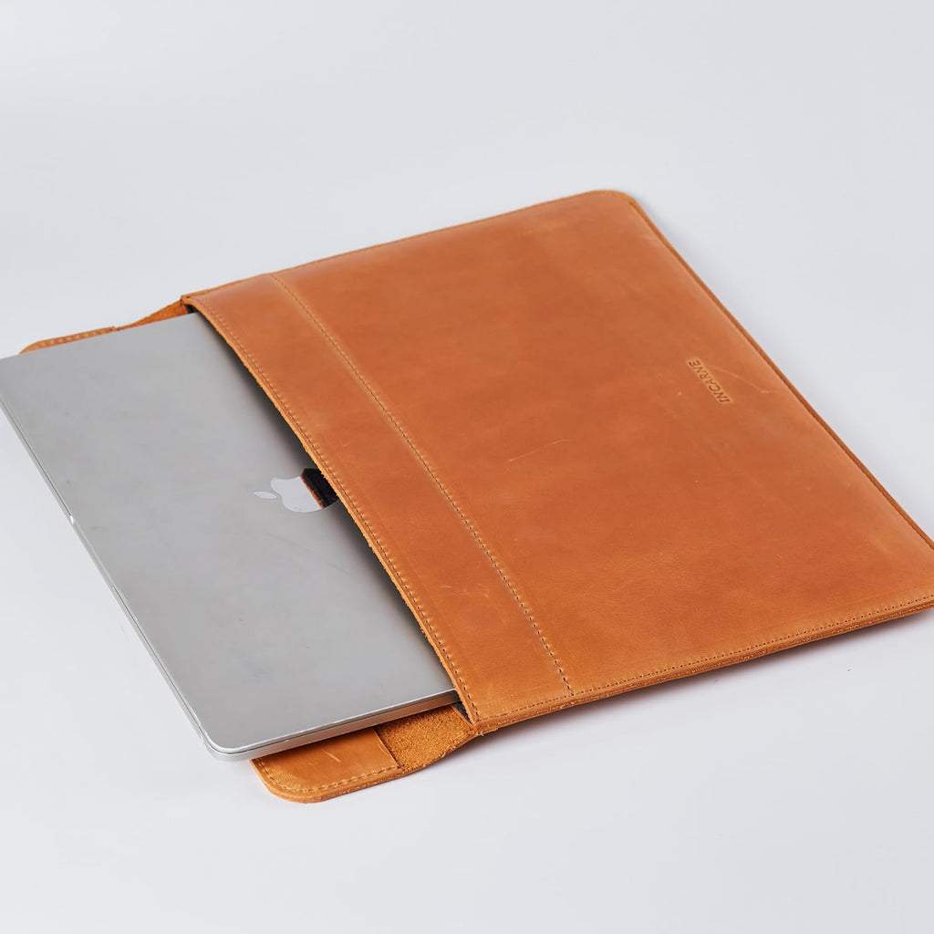 Laptop Case Leather Made for 16 inch MacBook Pro Sleeve - Carrying Cases Compatible with MacBook Pro 16' M1 M2 M3 M4 Max A2141 A2485 A2780 A2991 2022 2023 2024 2025 Genuine Vintage Leather, Cognac