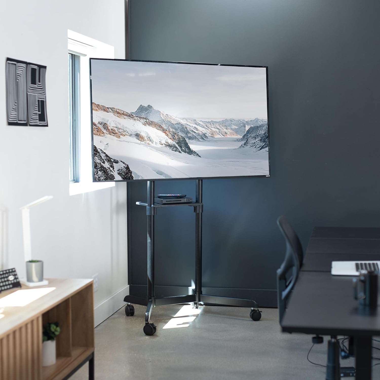 VIVO Mobile Premium TV Cart for 32 to 88 inch Screens up to 154 lbs, Samsung Digital Flipchart, Microsoft Surface Hub 2S, Portrait to Landscape, Shelf, Wheels, Max VESA 600x400, Black, STAND-TV02PB