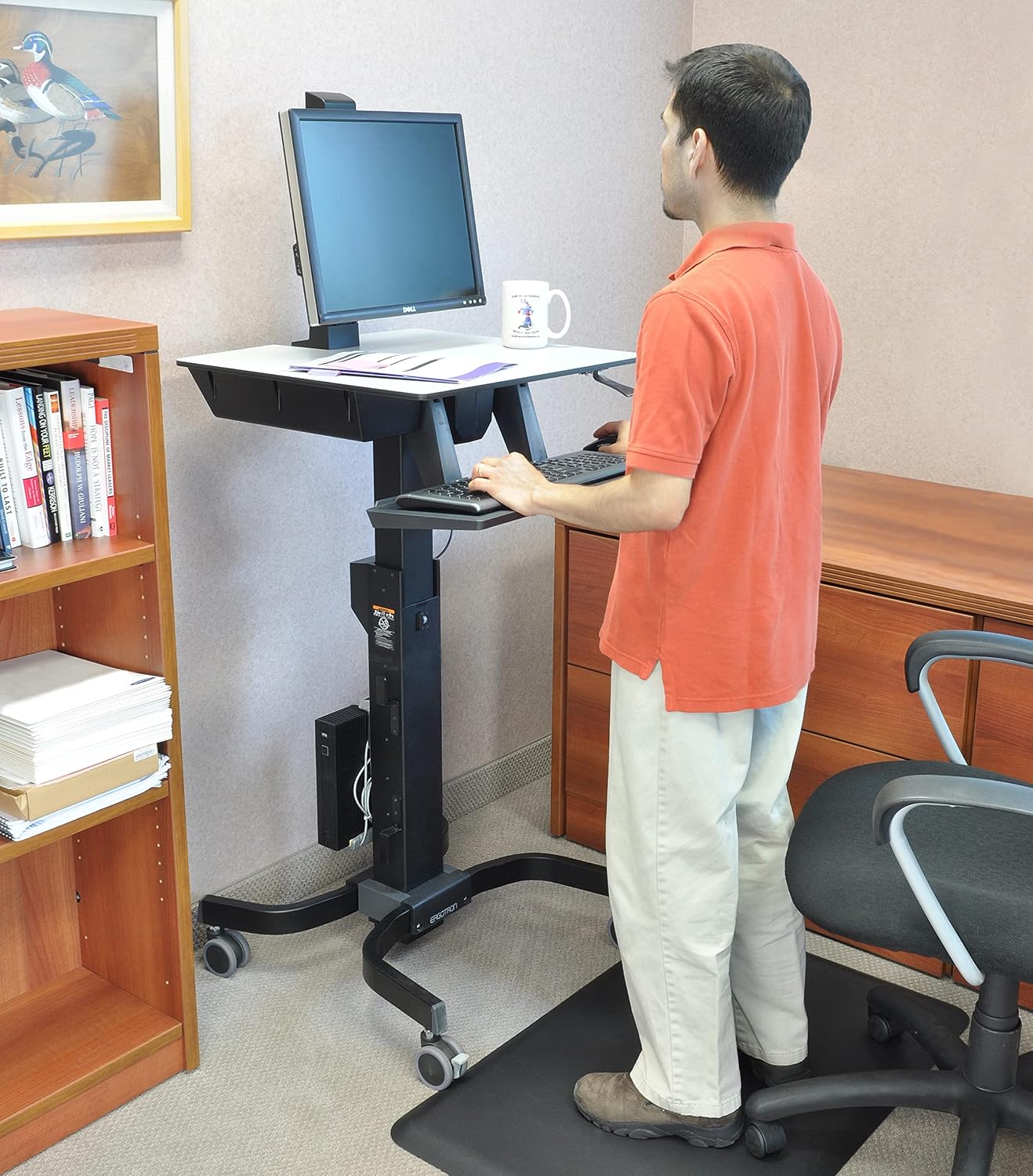 Ergotron – WorkFit-C LD Single Monitor Mobile Standing Desk, Rolling Sit Stand Workstation – for Monitors Up to 24 Inches, 6 to 16 lbs
