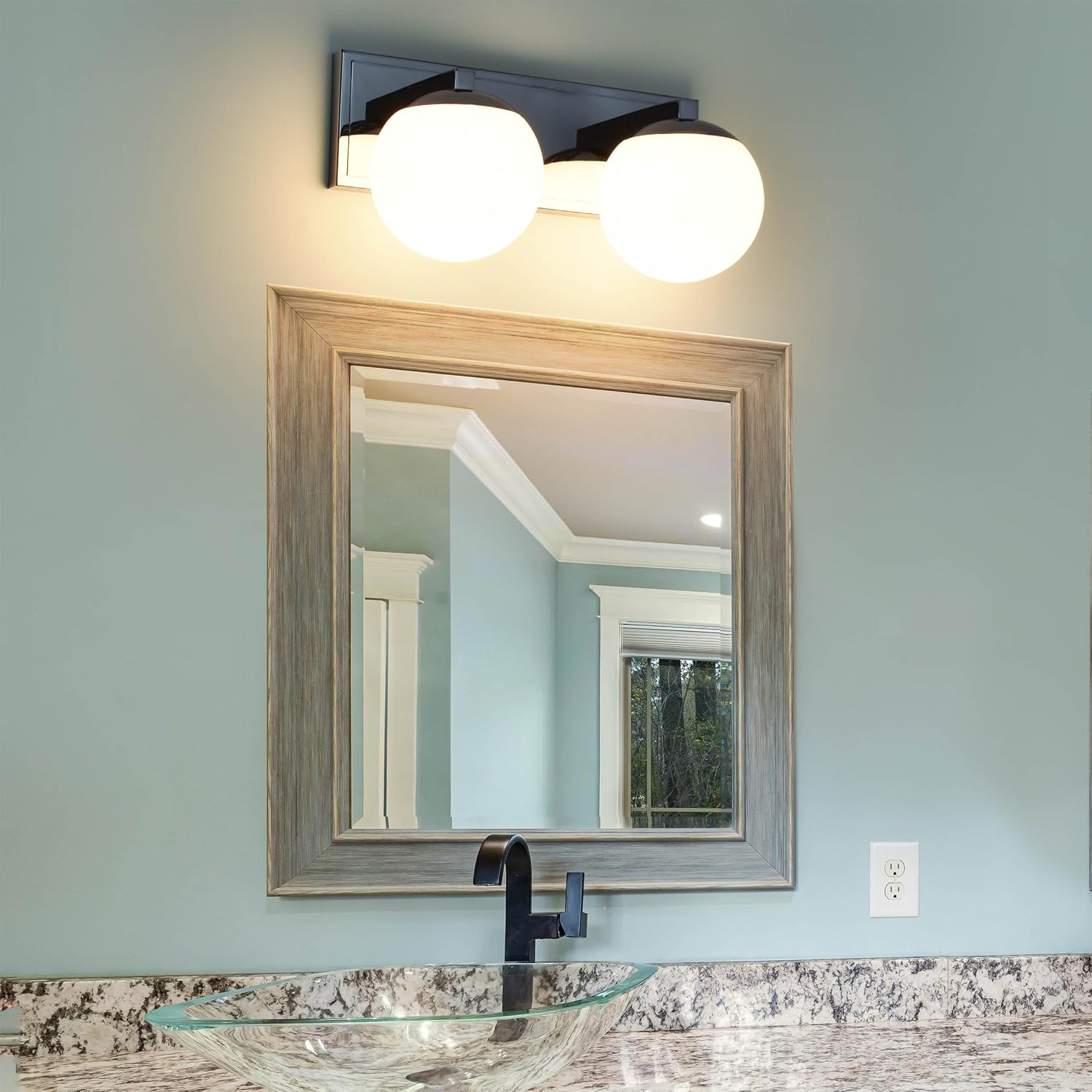 Chrome Bathroom Vanity Light Fixtures, 2-Light Globe Bathroom Lighting Fixtures Over Mirror, Modern Wall Lights for Living Room, Long Backplate, Standard E26 Base, Chrome